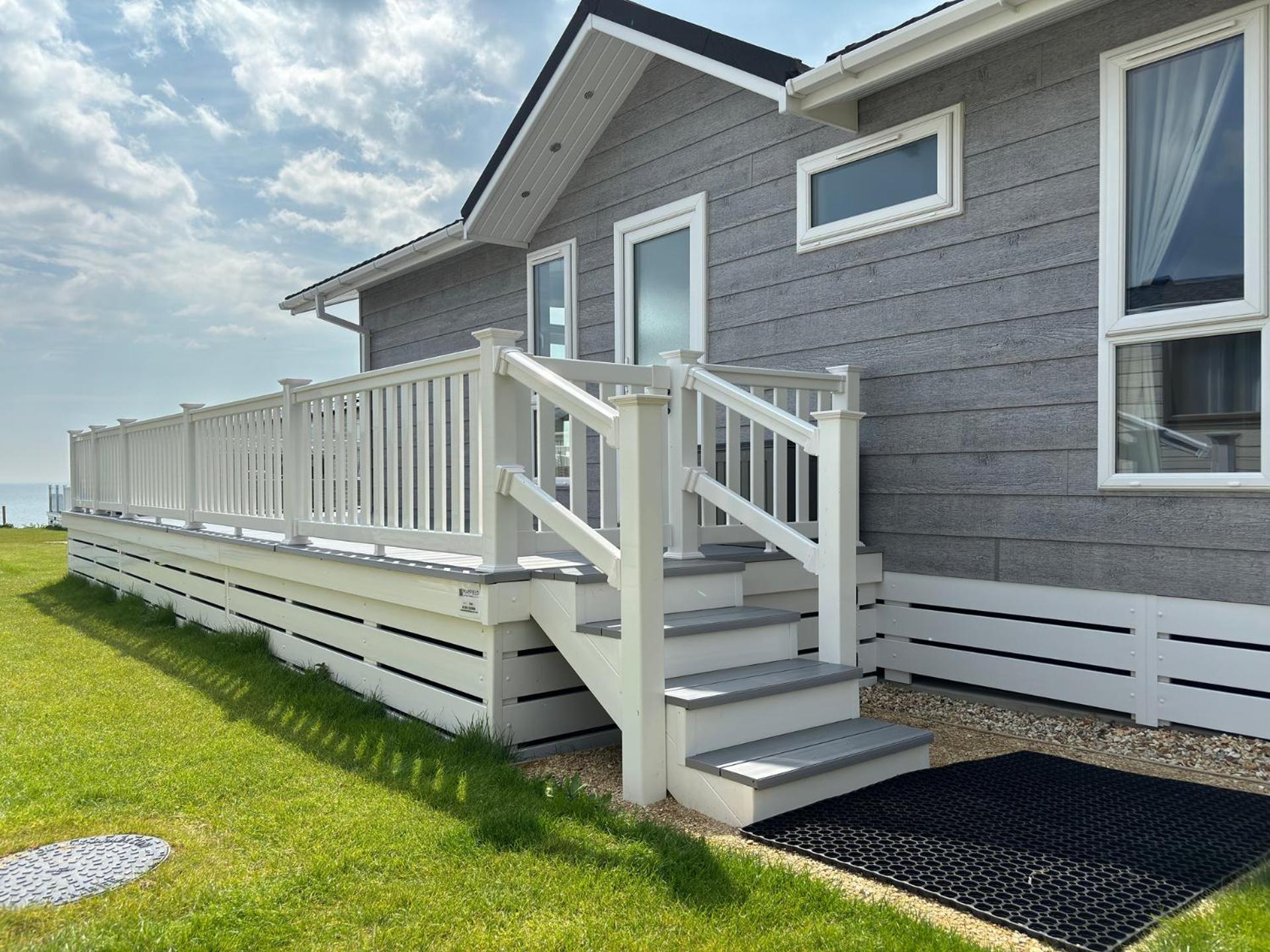 Lodge 9 Creek Caravan Park Ringstead 도체스터도싯 외부 사진