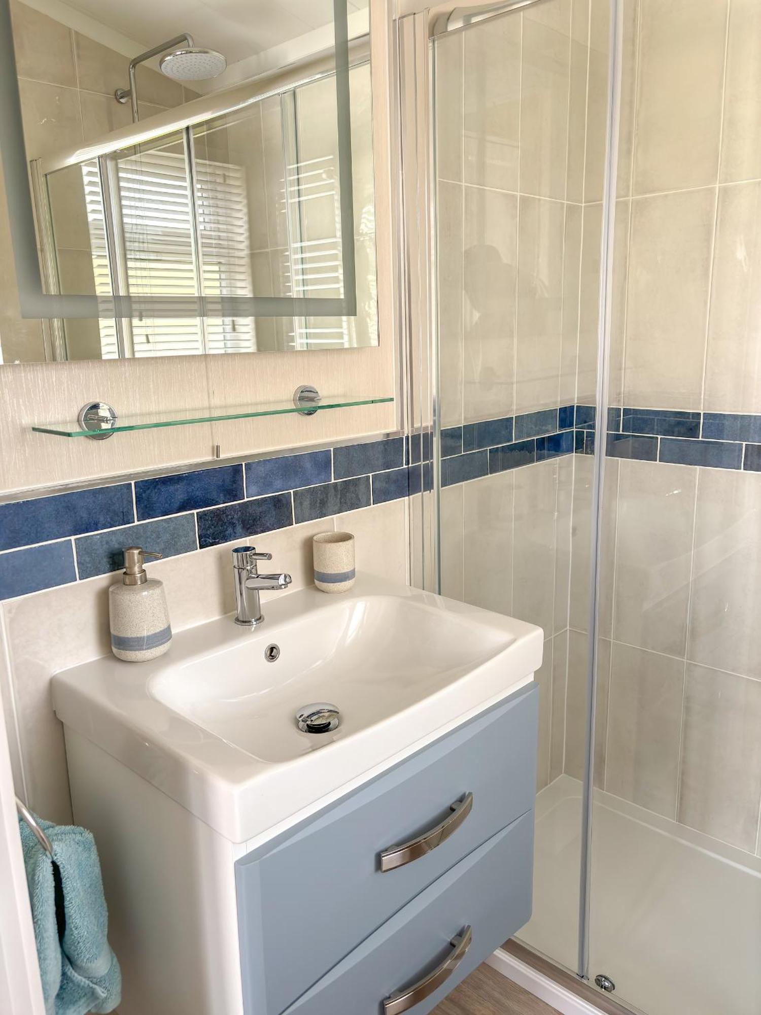 Lodge 9 Creek Caravan Park Ringstead 도체스터도싯 외부 사진